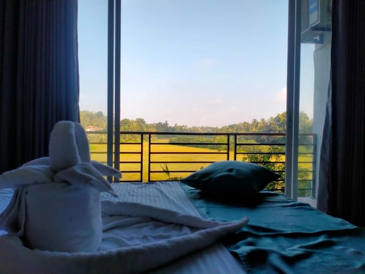 Green Edge Villa Хіккадува Екстер'єр фото