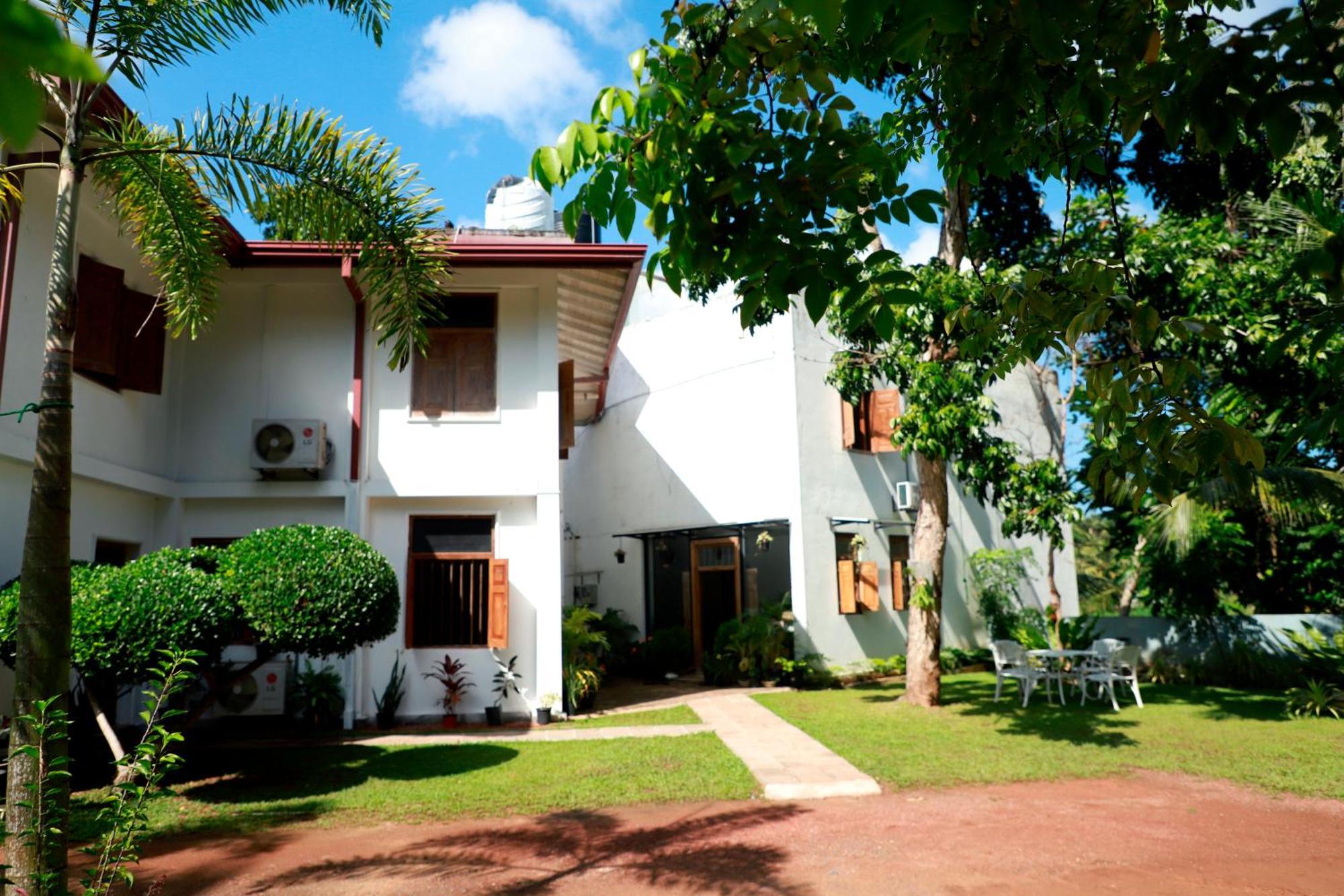 Green Edge Villa Хіккадува Екстер'єр фото