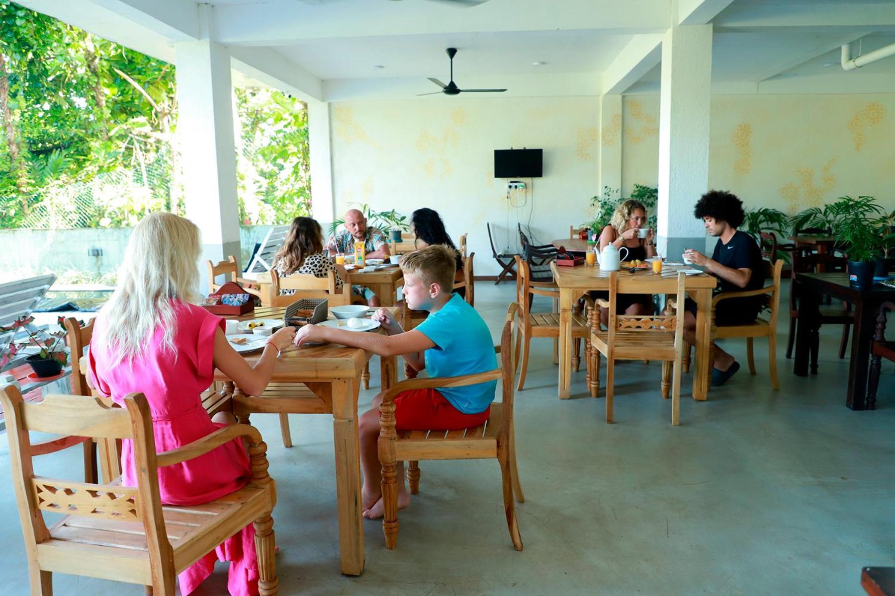 Green Edge Villa Хіккадува Екстер'єр фото