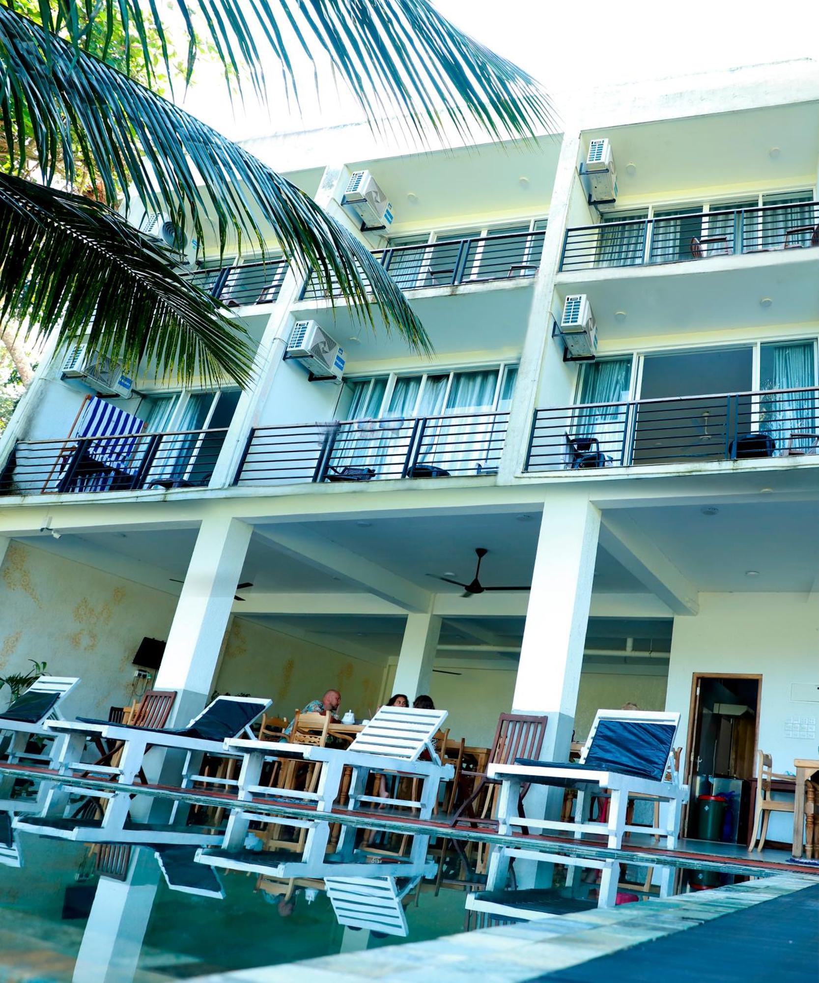Green Edge Villa Хіккадува Екстер'єр фото