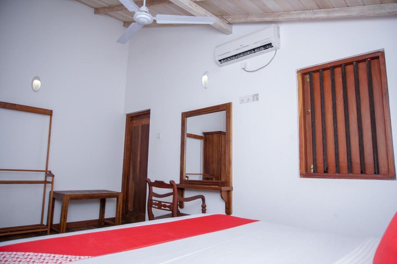 Green Edge Villa Хіккадува Екстер'єр фото